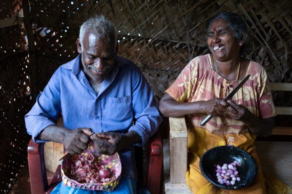 Sri Lankan smallholder farmers prepare ingredients to be used in a jackfruit curry