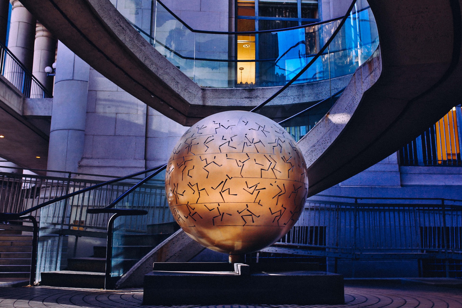 commercial law research topics