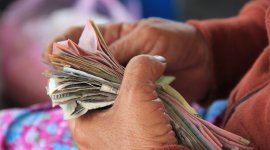 Minimum and living wages: everything you always wanted to know