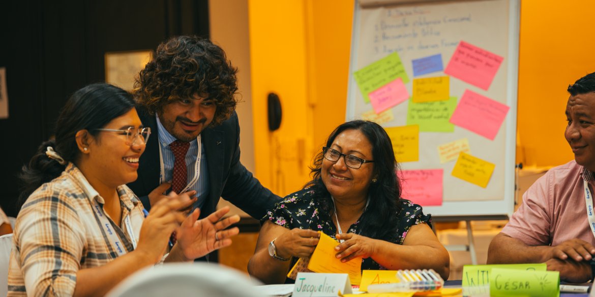  Design Thinking activity during the in-person workshop of the Methodologies course (Edition 5), El Salvador 