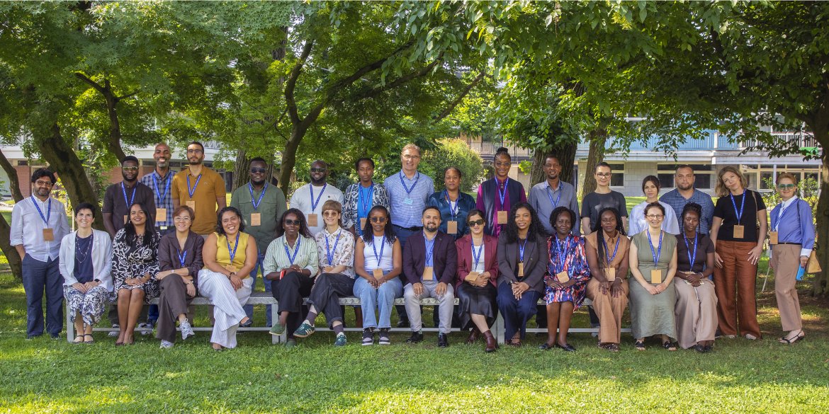 Group photo of participants and facilitators