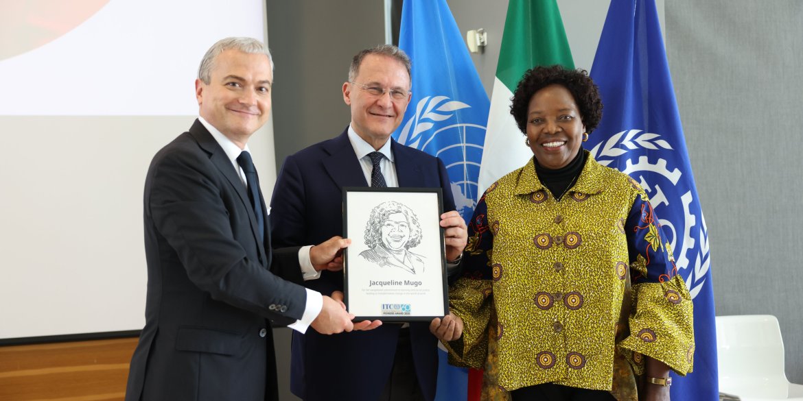 Jaqueline Mugo gets awarded by Christophe Perrin and Edmondo Cirielli