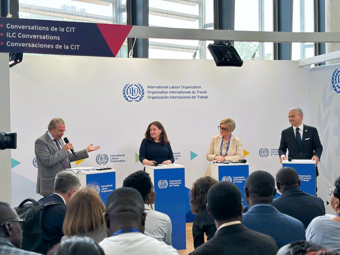 ITCILO anniversary event at the 113th ILC featuring Italian Ambassador Vicnenzo Grassi, ILO Deputy Director-General Celeste Drake, Italian Minister of Labour Marina Calderone and ITCILO Director Christophe Perrin.