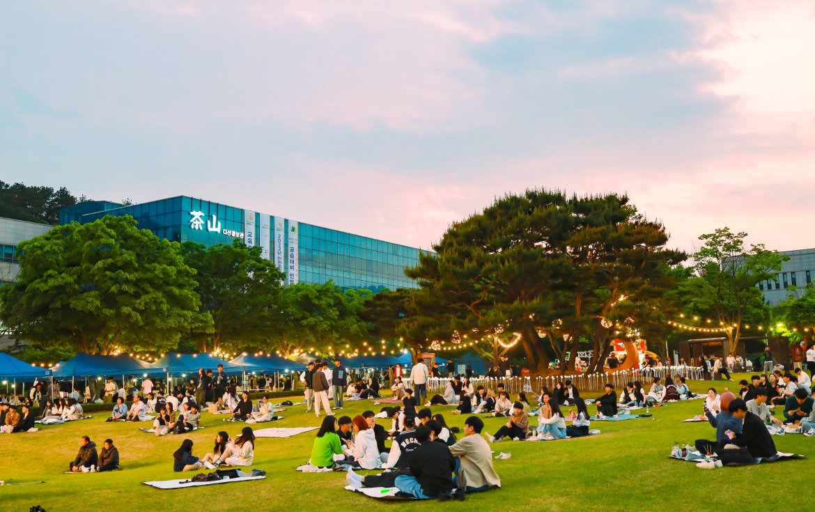 Students enjoying campus