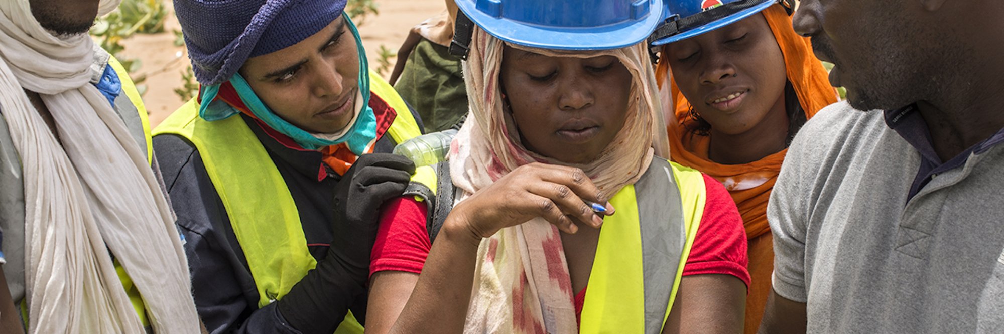 Contracting SMEs for labour-based public works